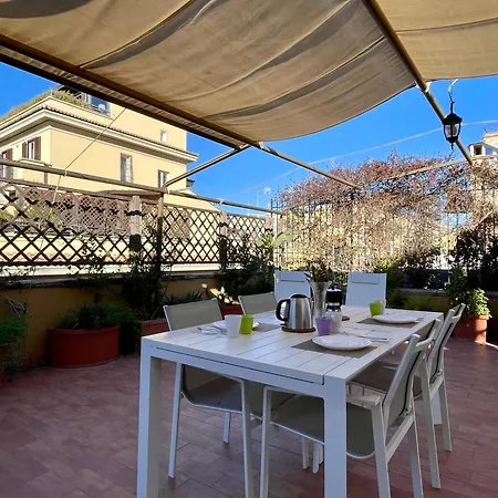 Elegant, With Private Terrace Next To The Vatican-3