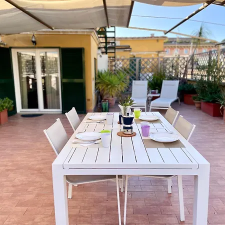 Elegant, With Private Terrace Next To The Vatican-2